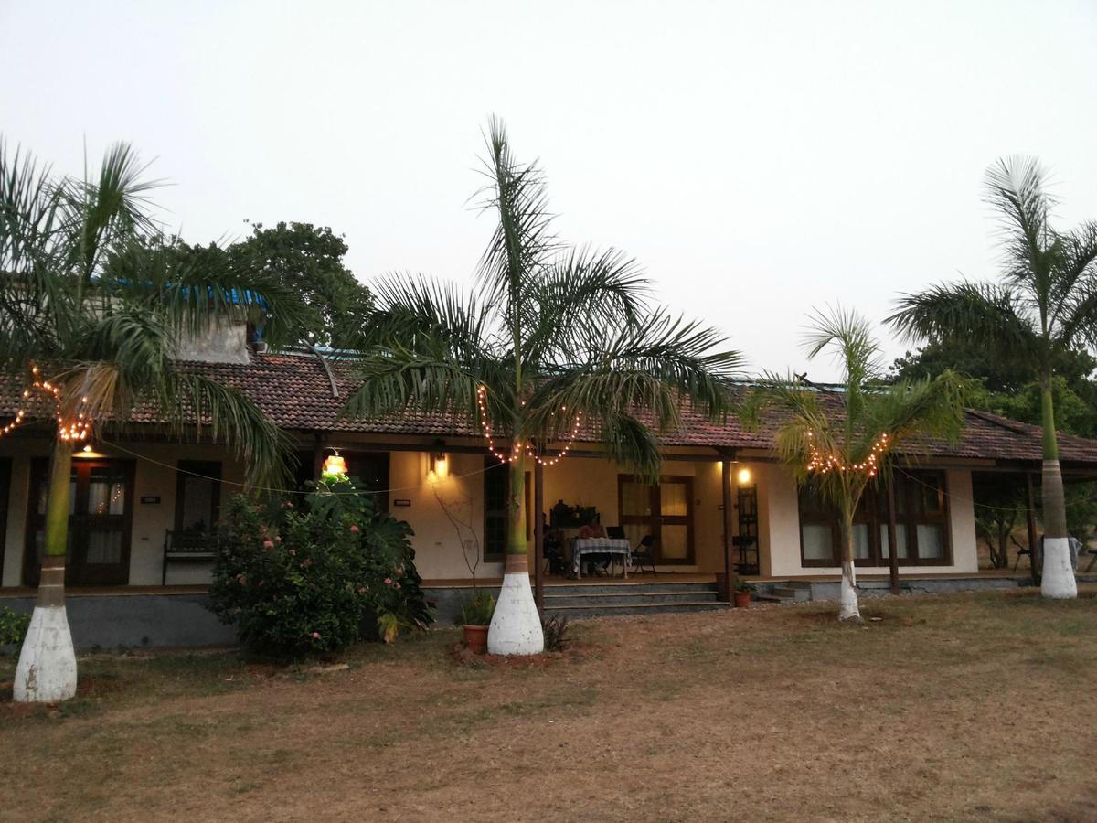 V Resorts Mahua Bagh Murud Nāndgaon 외부 사진