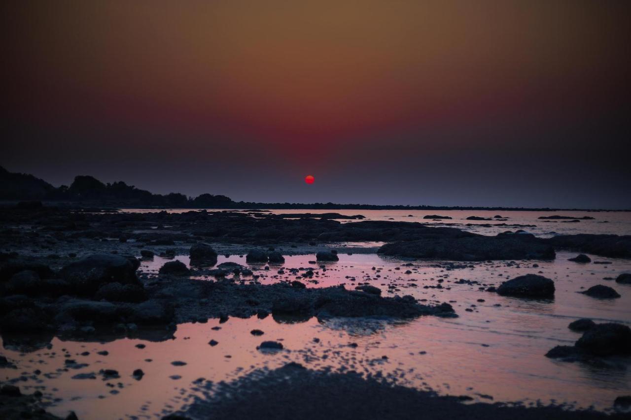 V Resorts Mahua Bagh Murud Nāndgaon 외부 사진