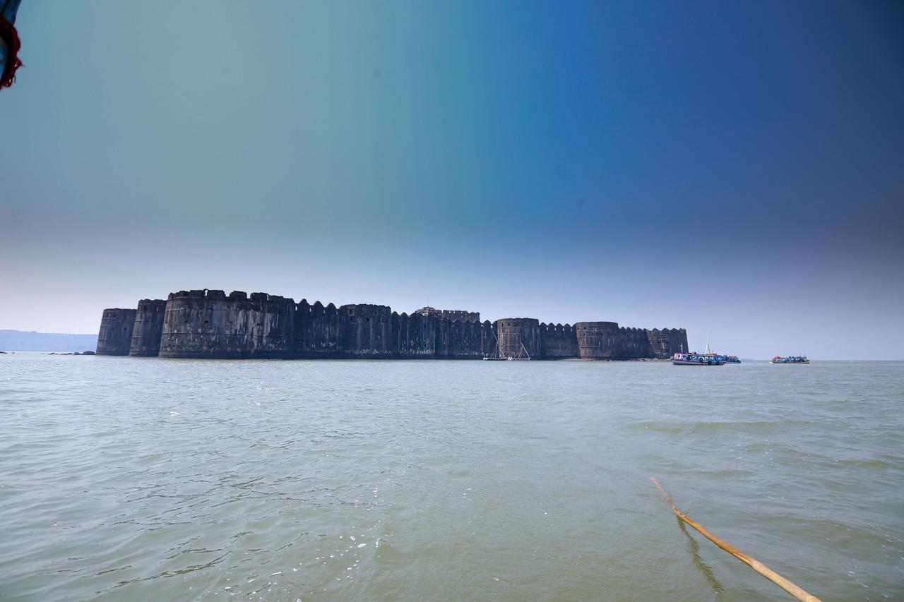 V Resorts Mahua Bagh Murud Nāndgaon 외부 사진