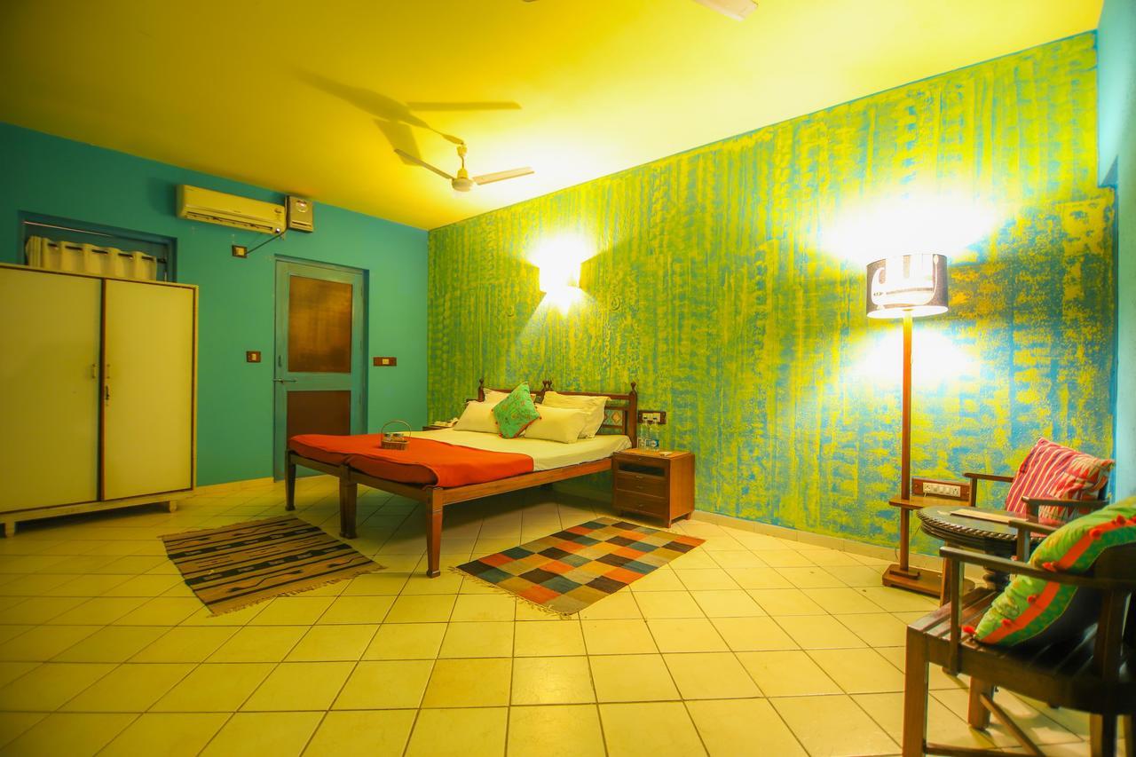 V Resorts Mahua Bagh Murud Nāndgaon 외부 사진